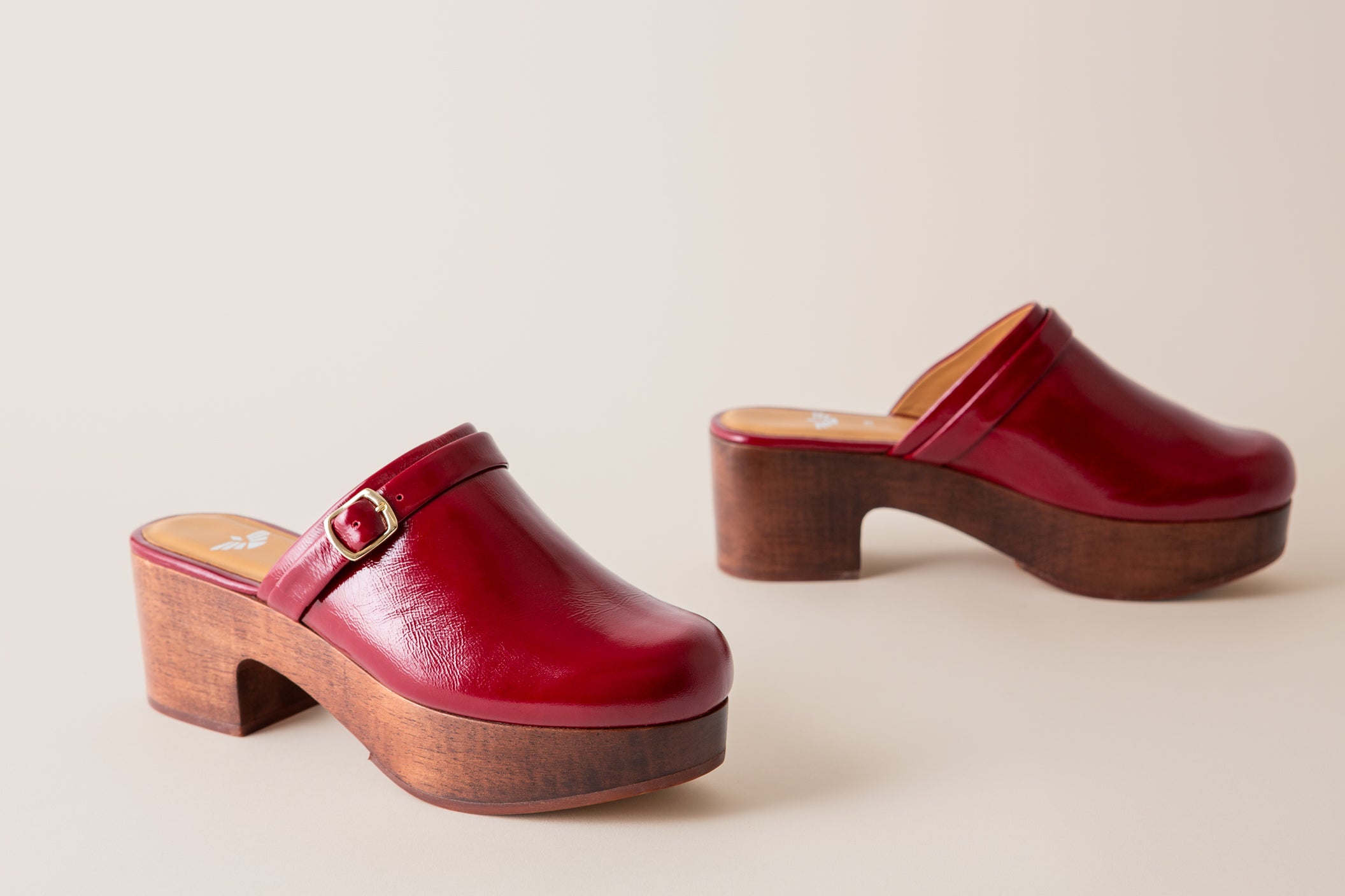 Cherry Crinkle Patent