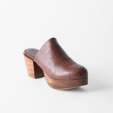 Ava Platform Clog Cappuccino Croc