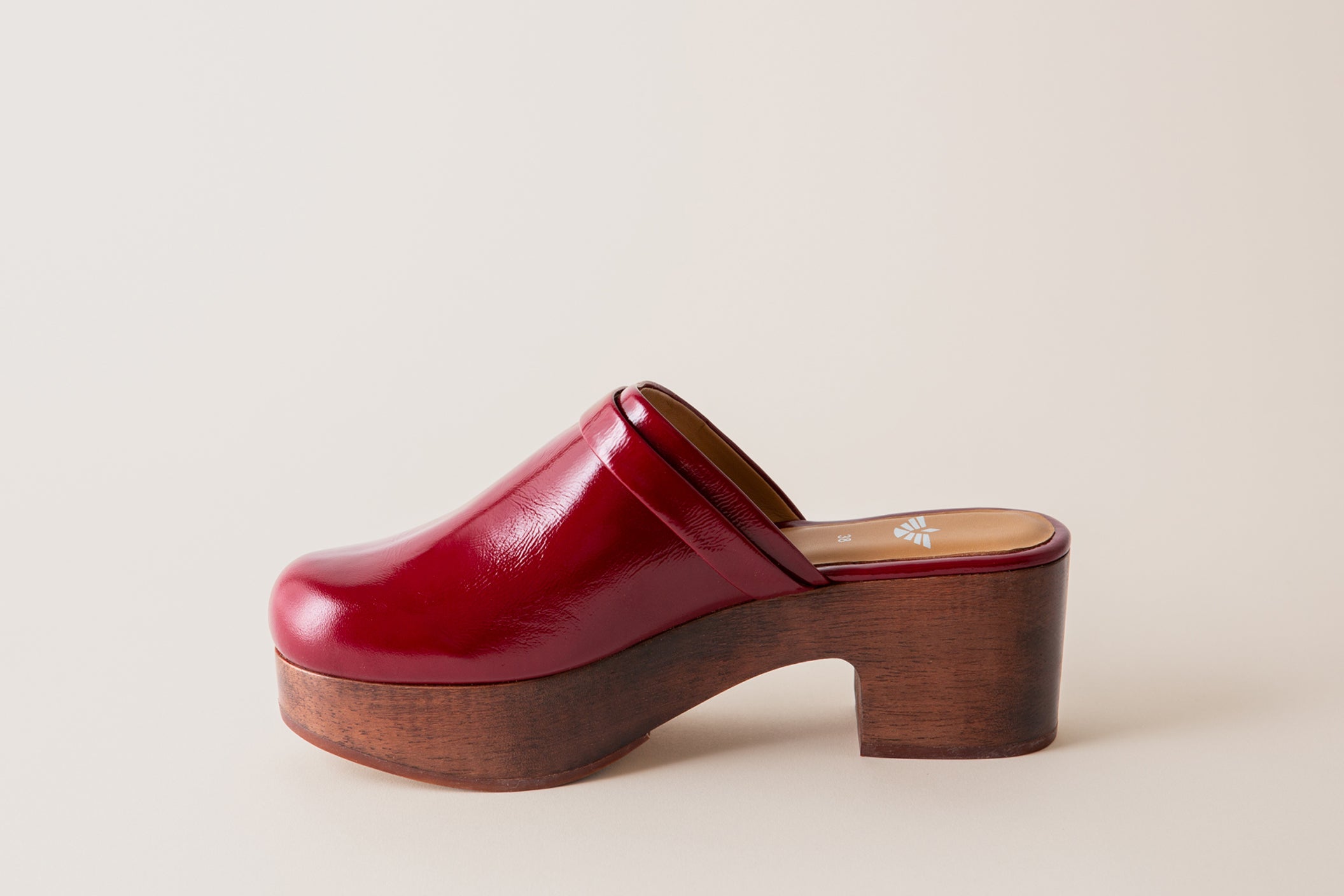 Cherry Crinkle Patent
