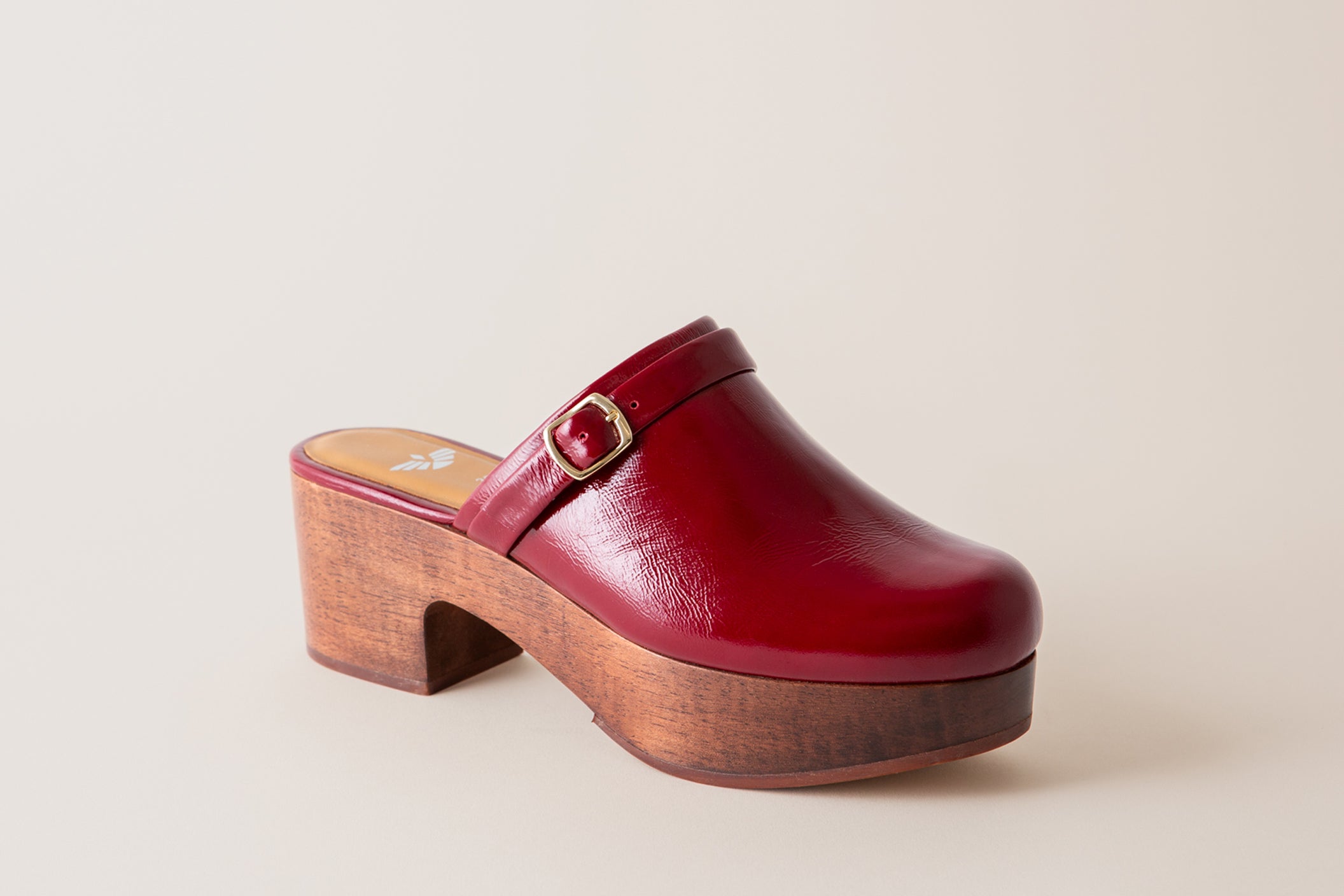 Cherry Crinkle Patent